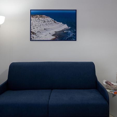 Casa Vacanze La Casetta Di Zinu' Porto Empedocle Luaran gambar