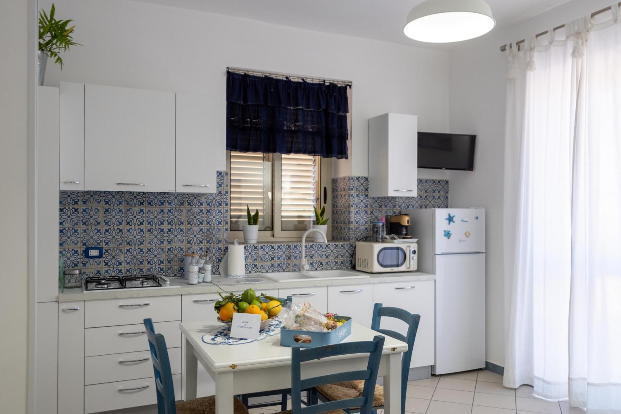 Casa Vacanze La Casetta Di Zinu' Porto Empedocle Luaran gambar