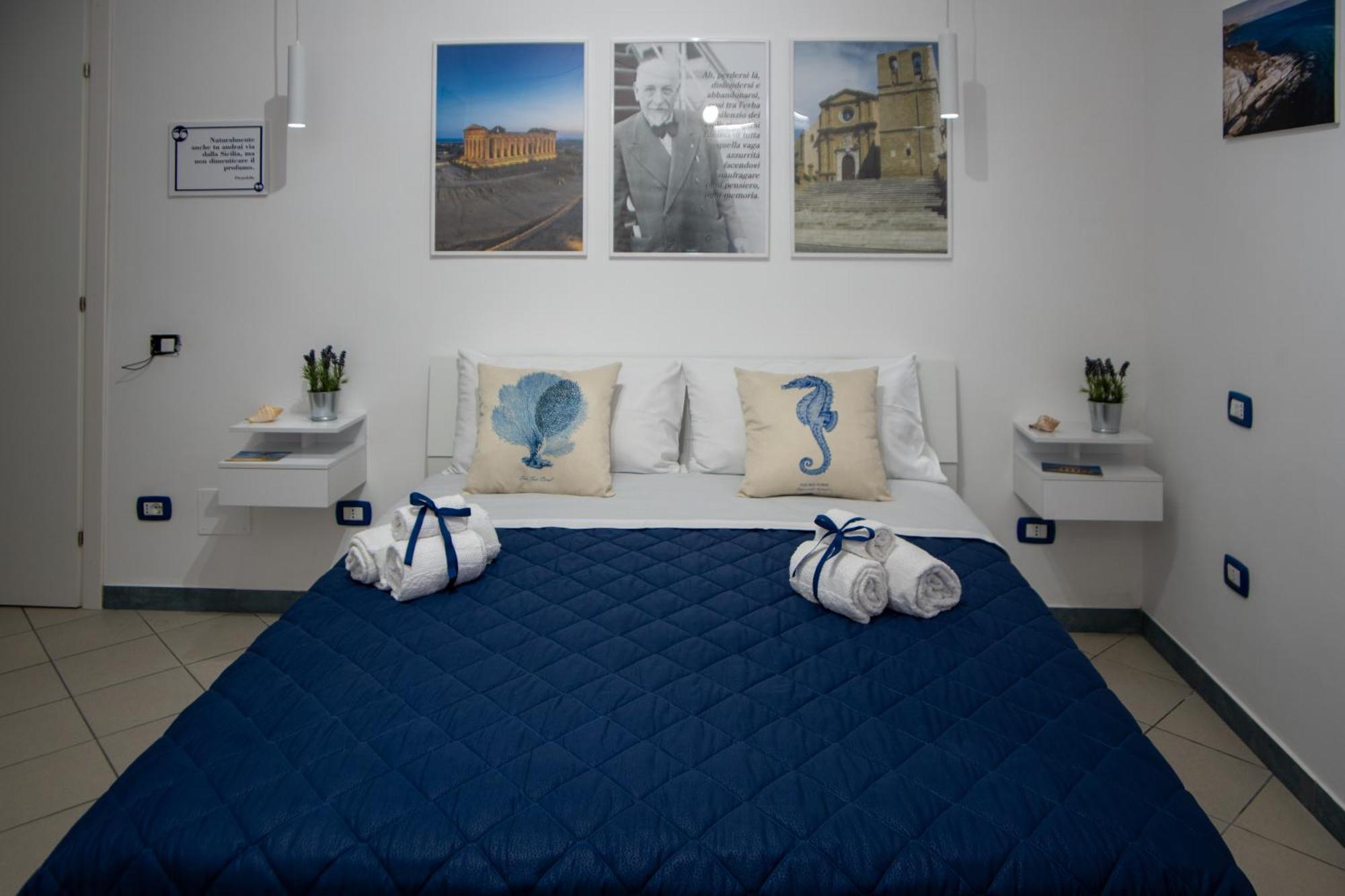 Casa Vacanze La Casetta Di Zinu' Porto Empedocle Luaran gambar